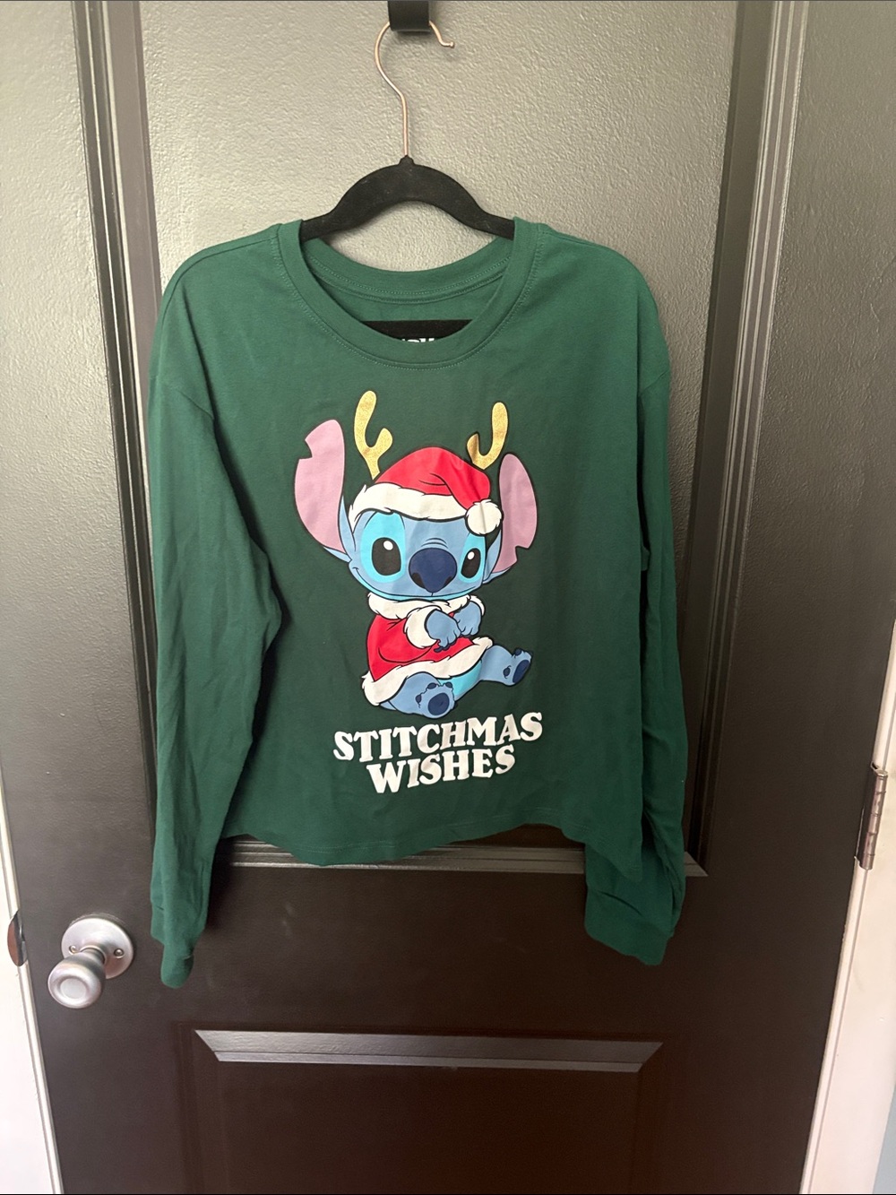 Stitch Christmas cropped long sleeve shirt girls xl 14/16